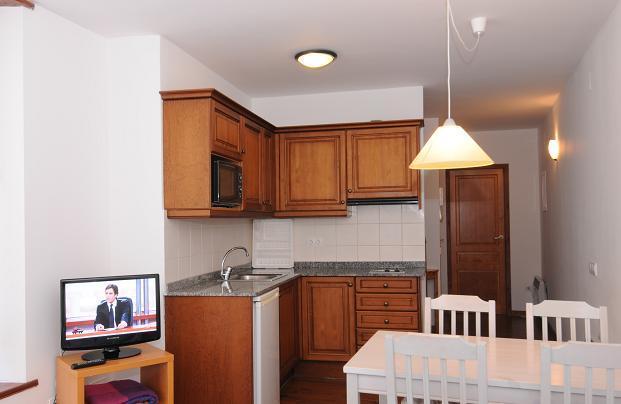 Apartamentos Rentaran Tredós Rum bild