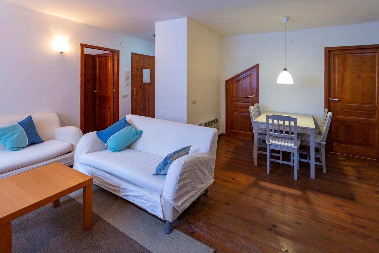 Apartamentos Rentaran Tredós Exteriör bild