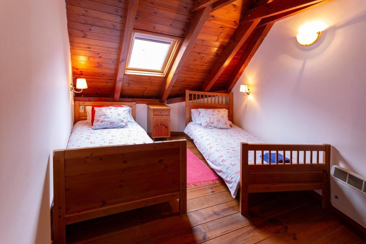 Apartamentos Rentaran Tredós Exteriör bild